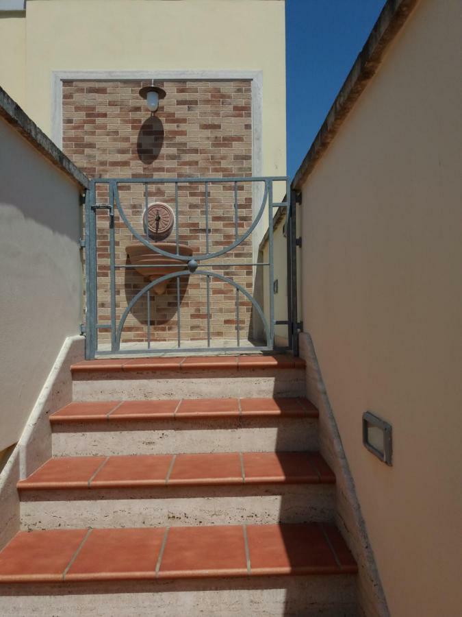 טורה לפילו Casa Vacanze Porto Cesareo מראה חיצוני תמונה