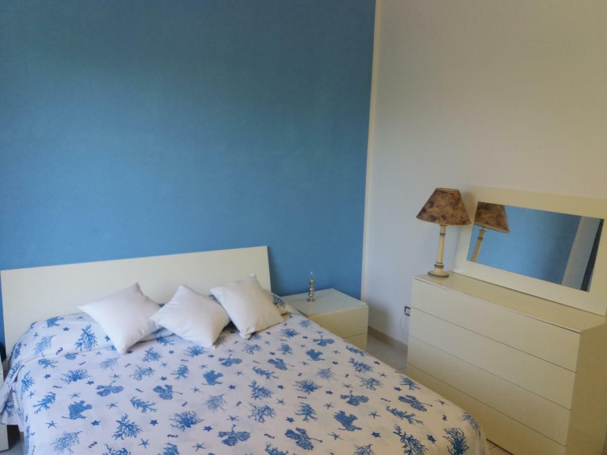 טורה לפילו Casa Vacanze Porto Cesareo מראה חיצוני תמונה